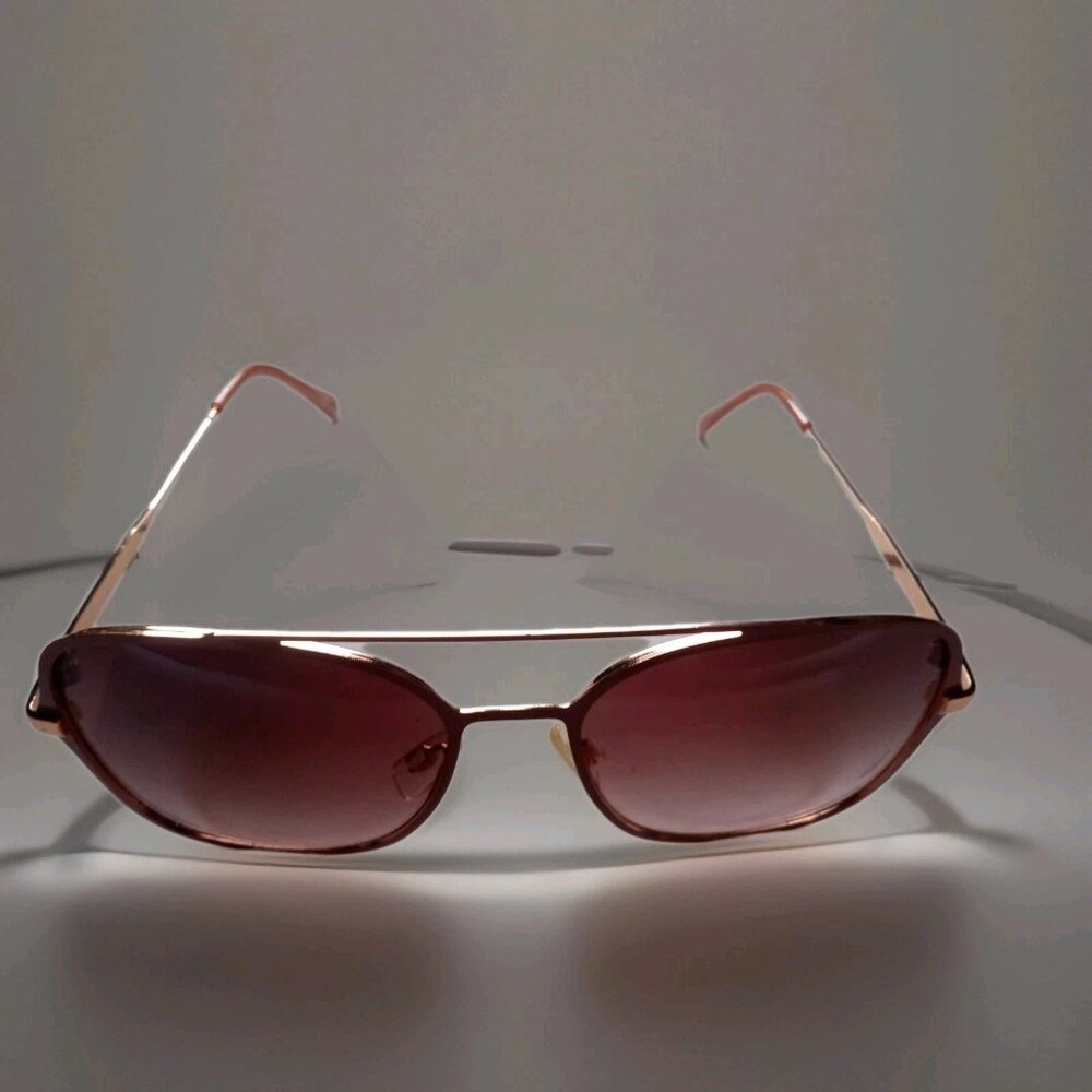 Jennifer Lopez Rose Gold Aviator Sunglasses J5993 RSRGO Gradient Lenses